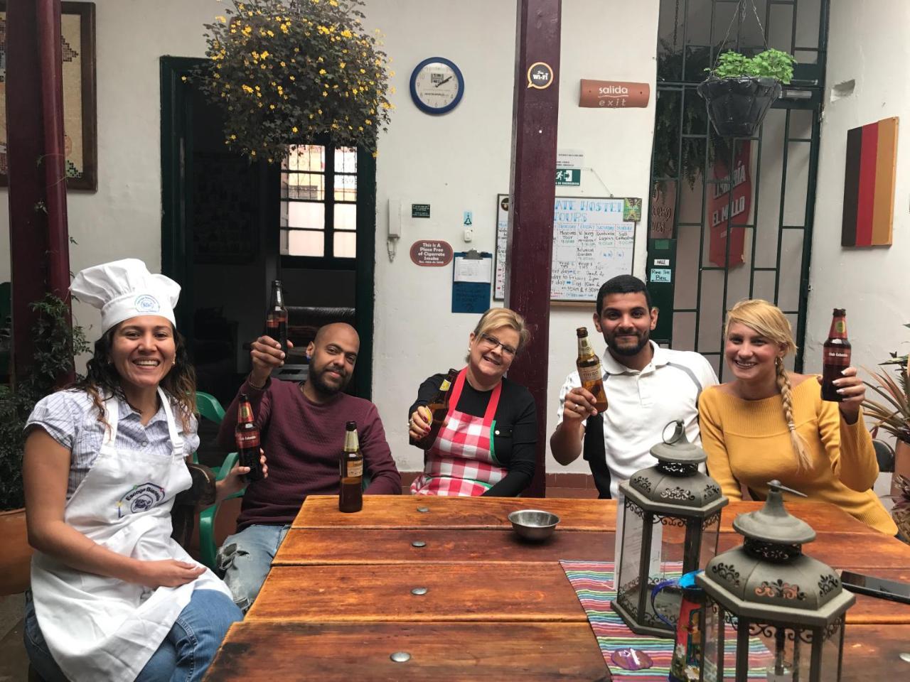 בוגוטה Chocolate Hostel מראה חיצוני תמונה